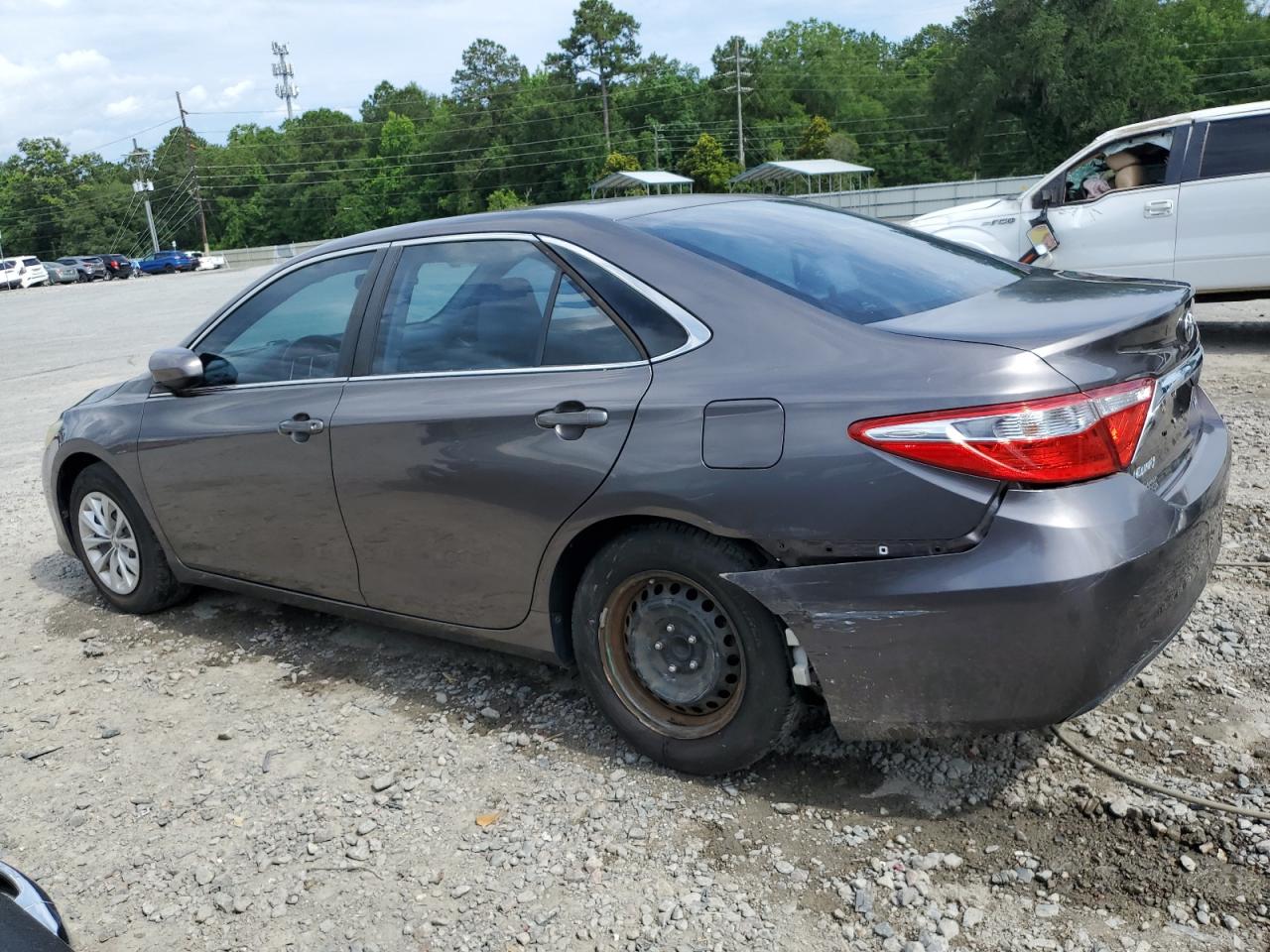 4T1BF1FK0FU944478 2015 Toyota Camry Le