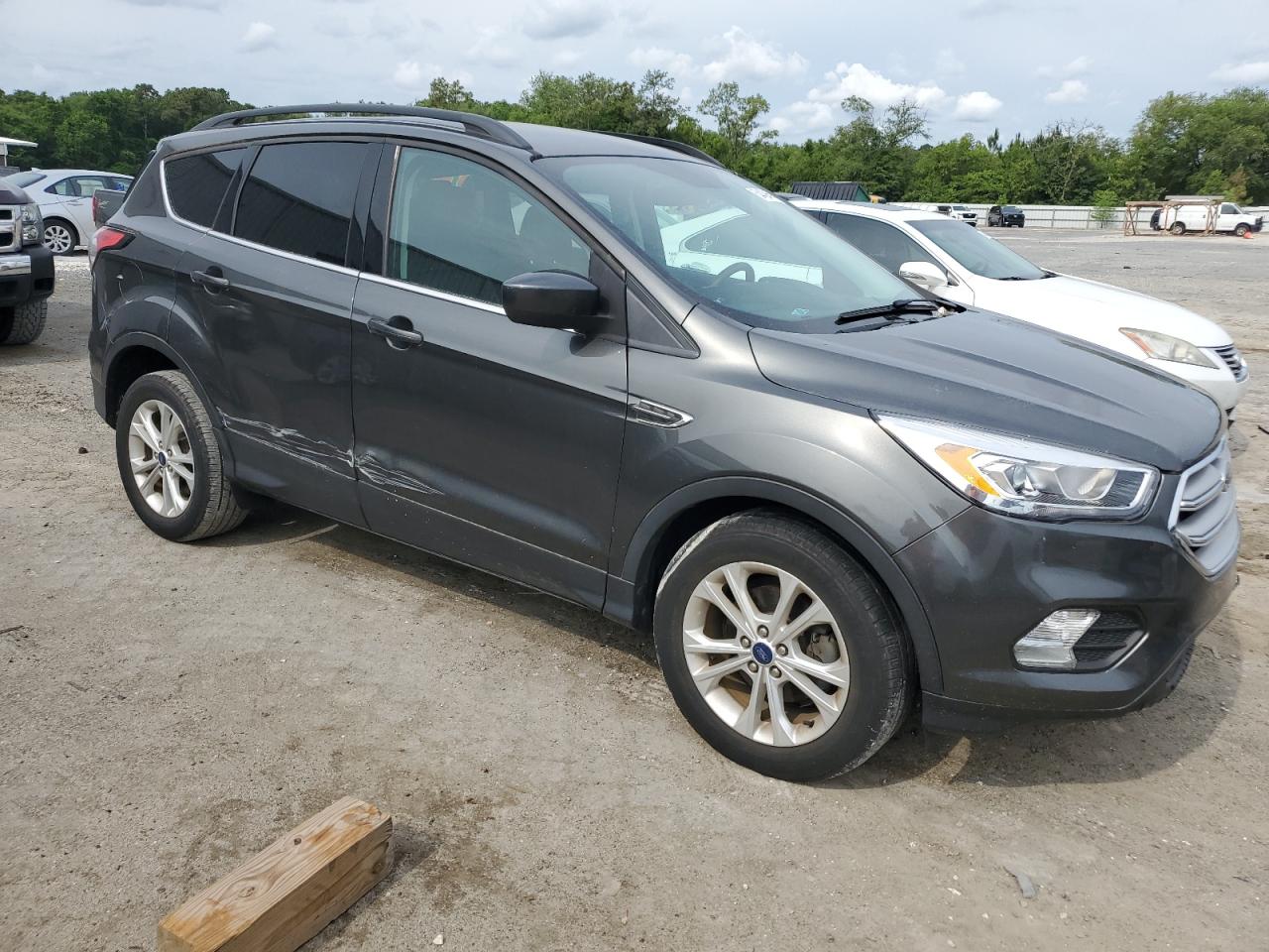 1FMCU0GD9HUE51762 2017 Ford Escape Se