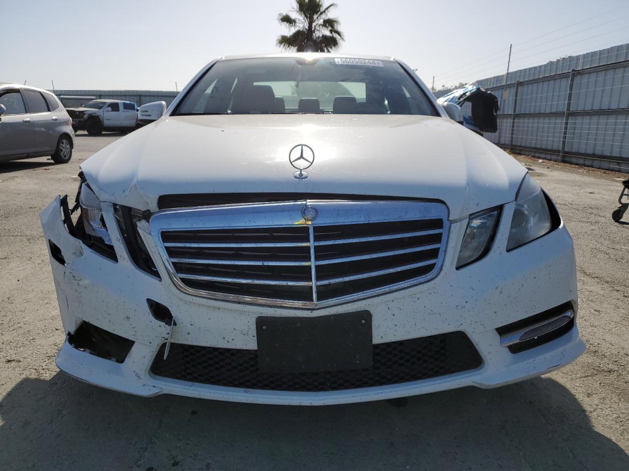 2013 Mercedes-Benz E 350 vin: WDDHF5KBXDA760097