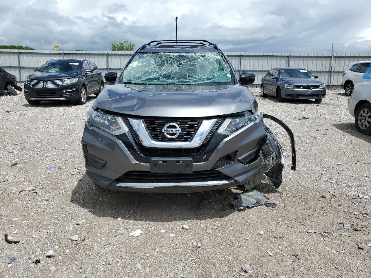 5N1AT2MV8HC804162 NISSAN ROGUE 2017