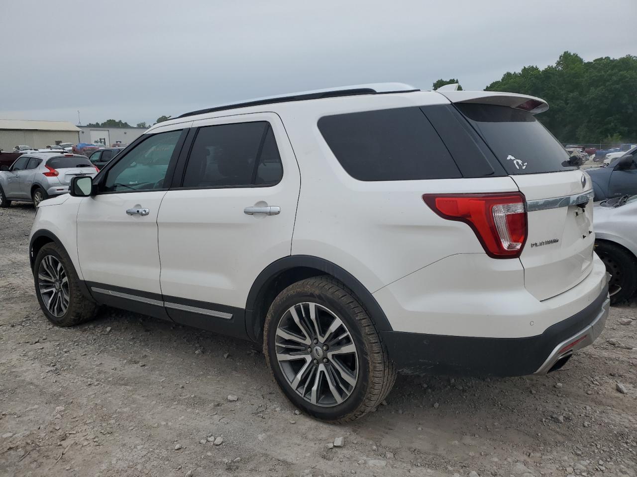 1FM5K8HT8GGA77550 2016 Ford Explorer Platinum