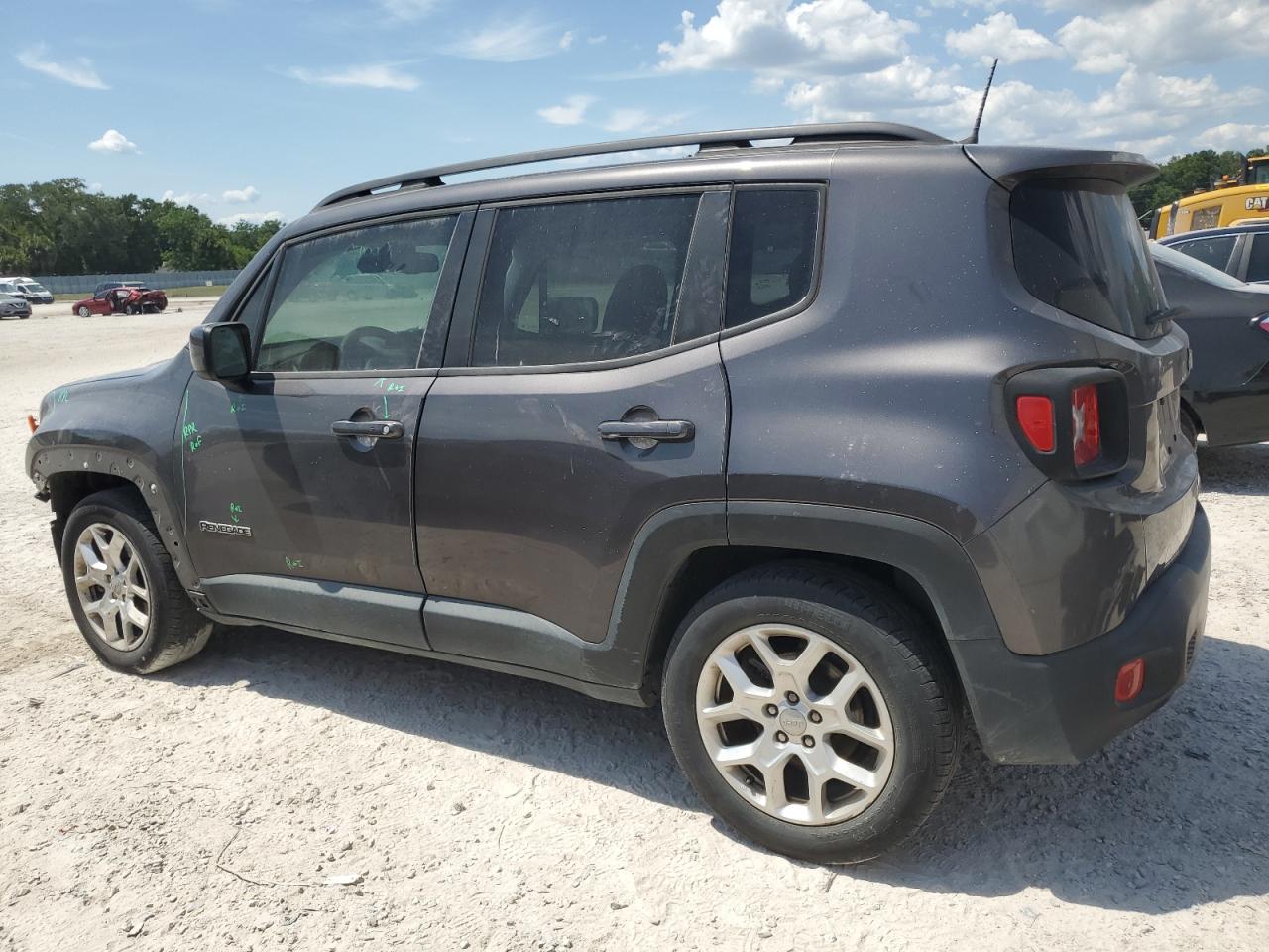 ZACCJABB6JPH08618 2018 Jeep Renegade Latitude