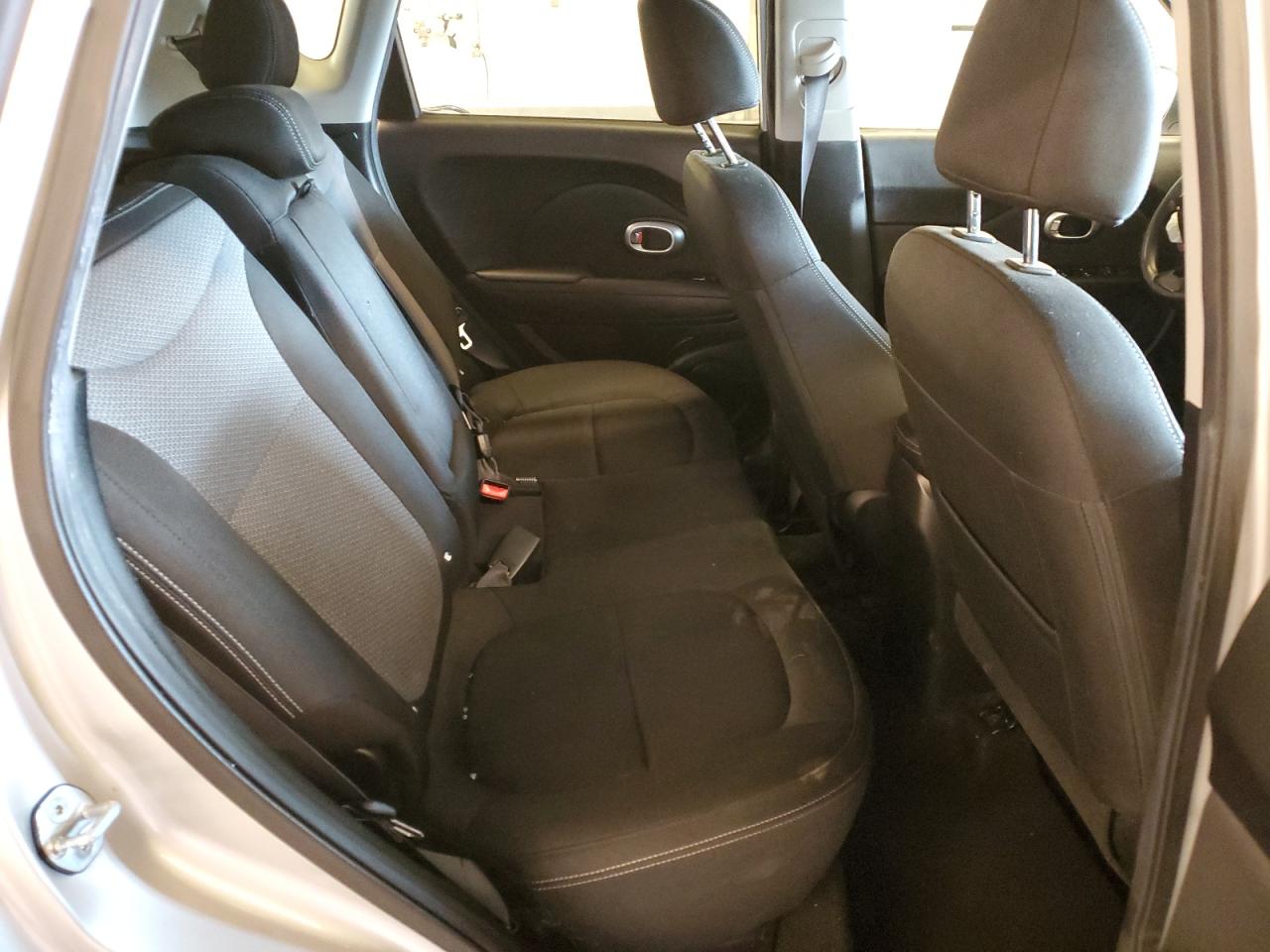 KNDJP3A57H7501496 2017 Kia Soul +