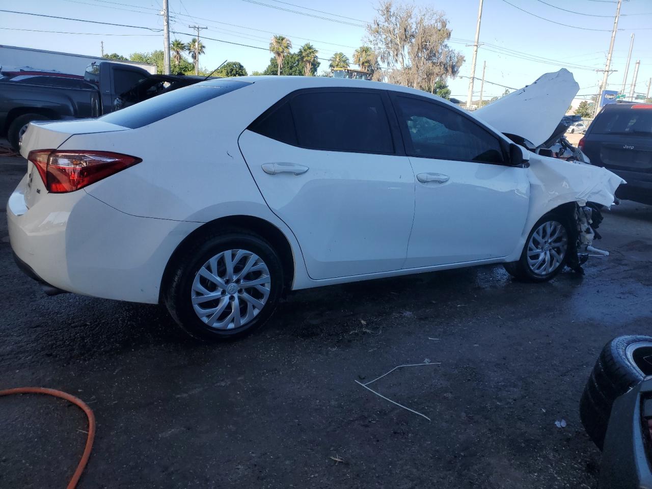 2T1BURHE3HC813660 TOYOTA COROLLA 2017
