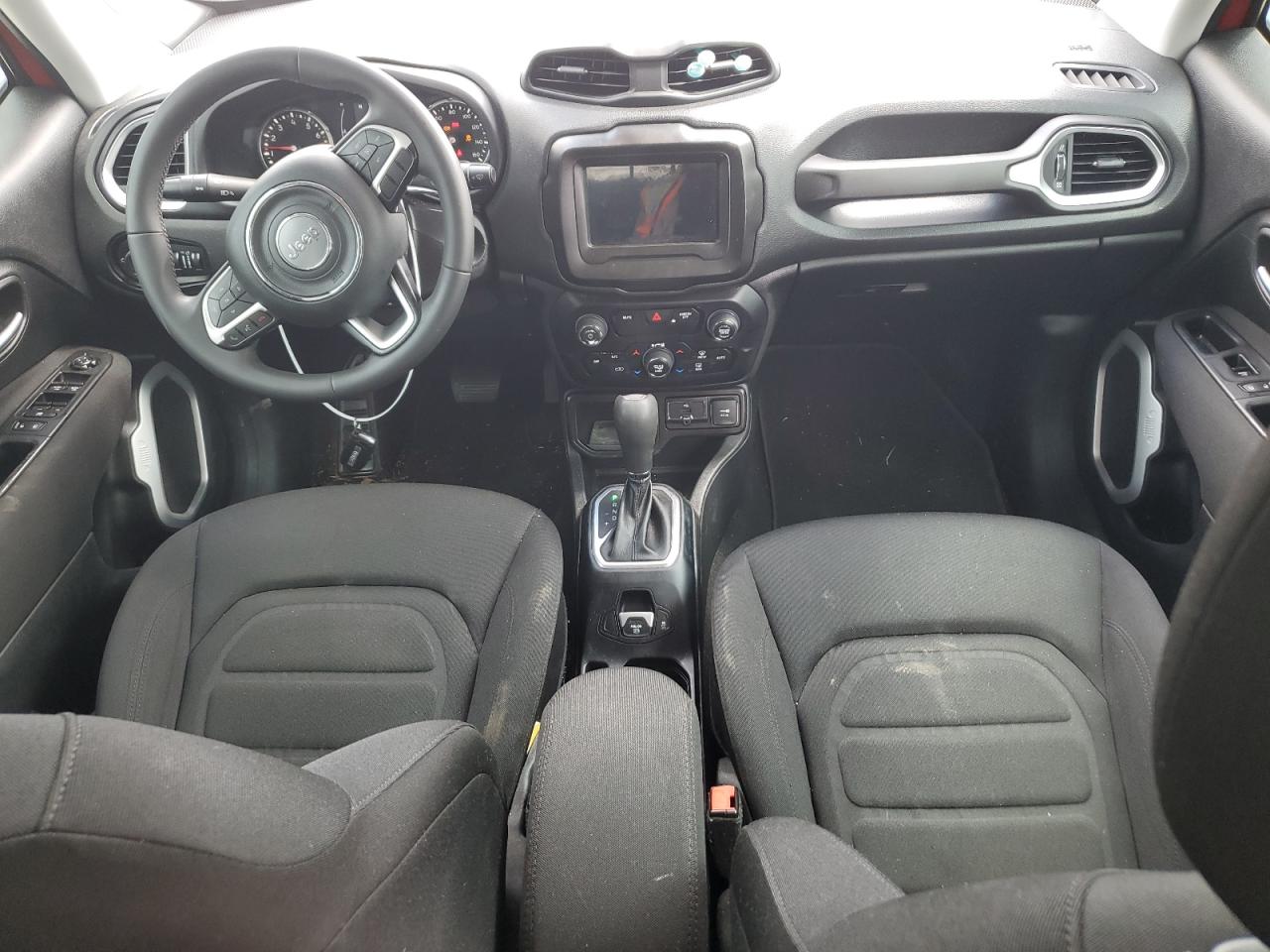 ZACNJABB4KPK82046 2019 Jeep Renegade Latitude