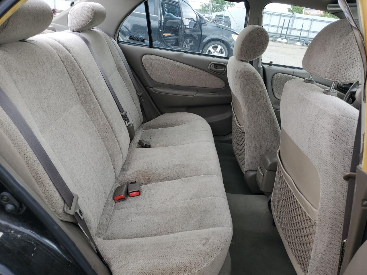 1Y1SK5482XZ431652 1999 Chevrolet Geo Prizm Base