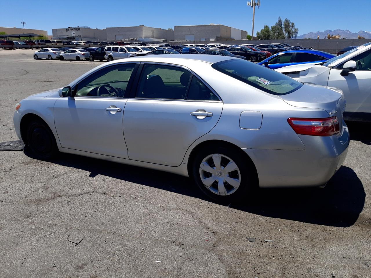 JTNBK46K673002424 2007 Toyota Camry Le