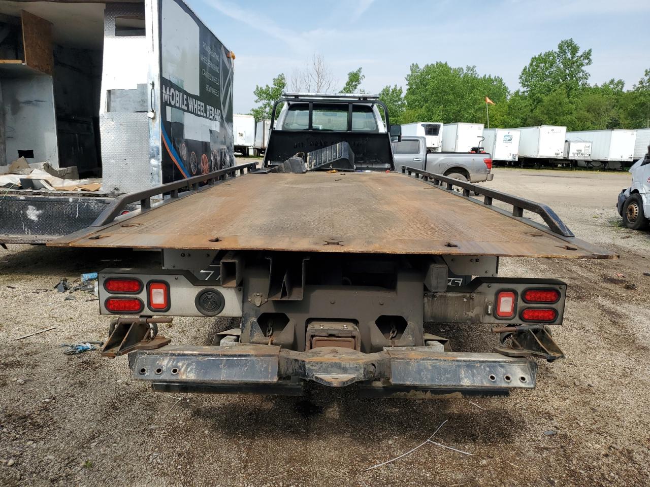 1FDNF6AY1KDF06830 FORD F650 2019