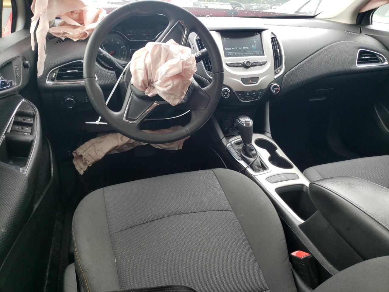 1G1BC5SM3J7210073 CHEVROLET CRUZE 2018
