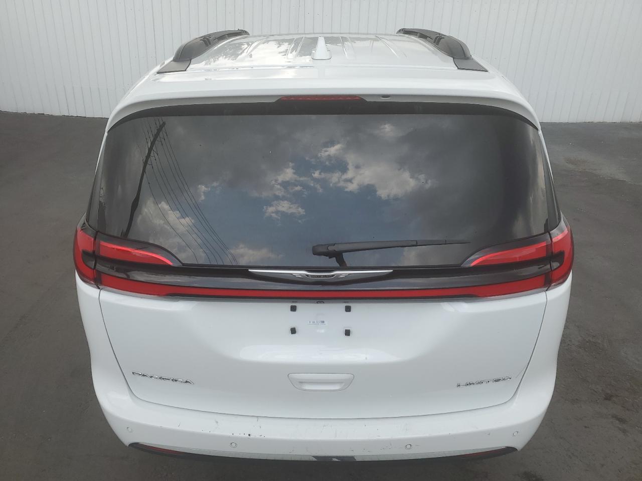 2C4RC1GG5NR167541 2022 Chrysler Pacifica Limited