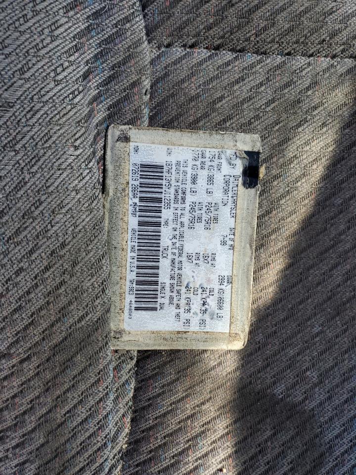 1B7HF13Y5YJ112355 2000 Dodge Ram 1500