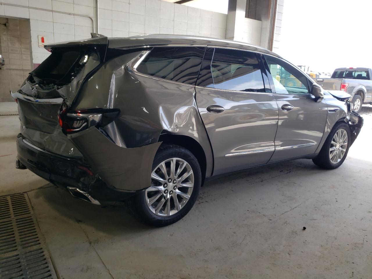 2018 Buick Enclave Premium vin: 5GAEVBKW3JJ128783