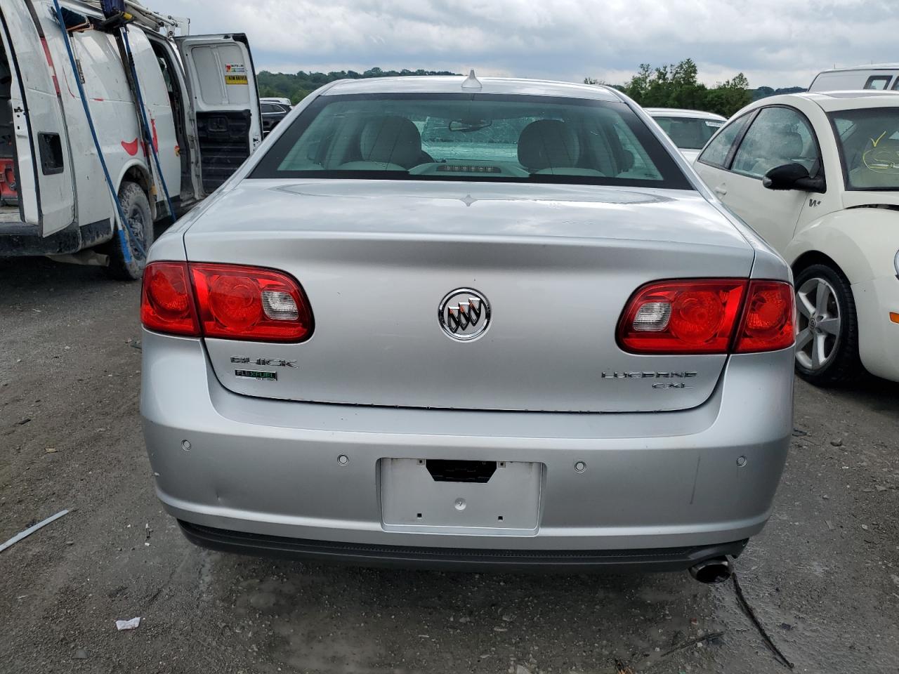 1G4HC5EM4BU131670 2011 Buick Lucerne Cxl