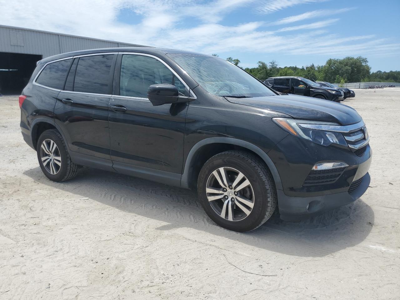 5FNYF6H64JB026360 2018 Honda Pilot Exl