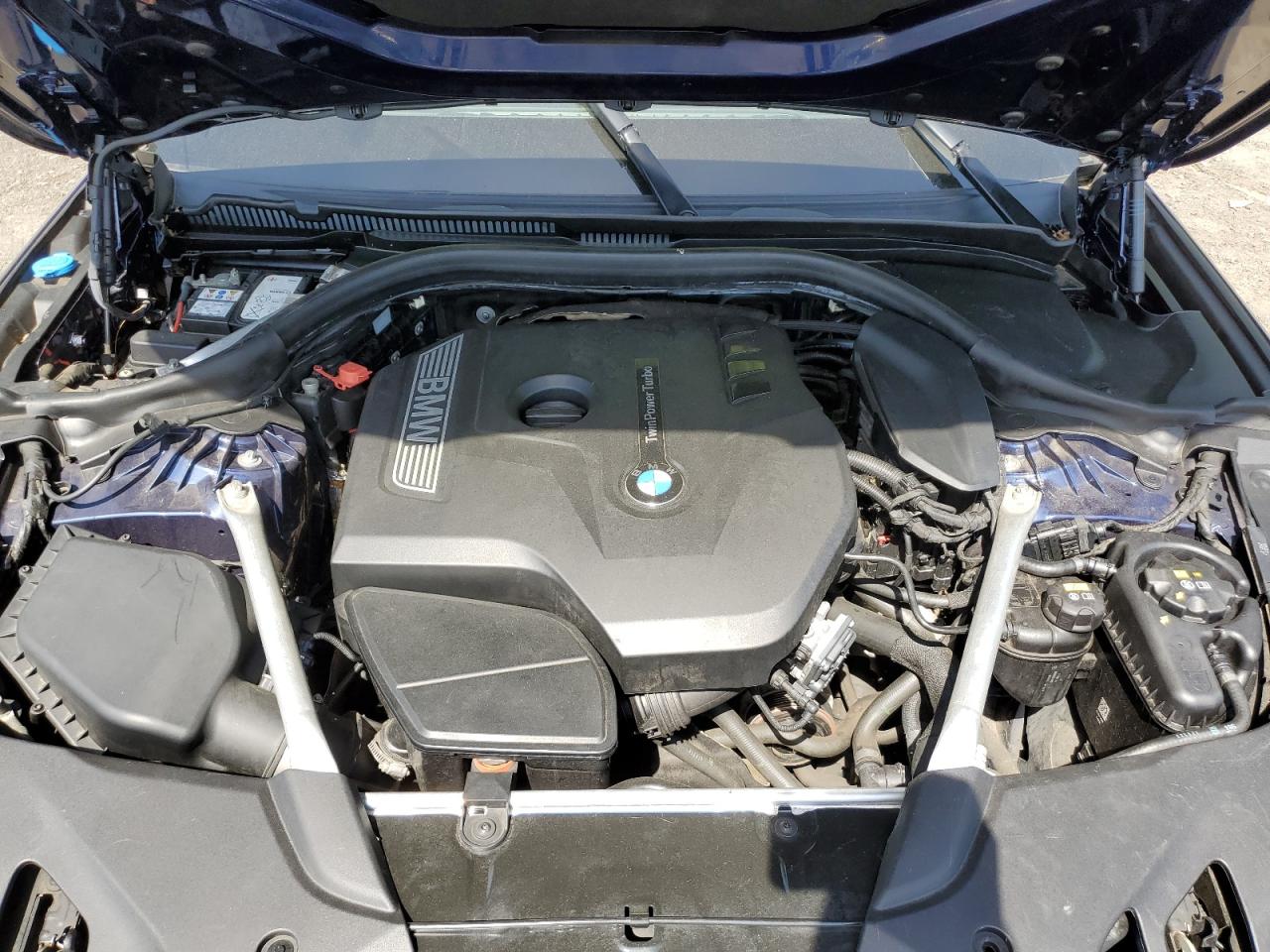 WBAJA7C55JG909567 2018 BMW 530 Xi