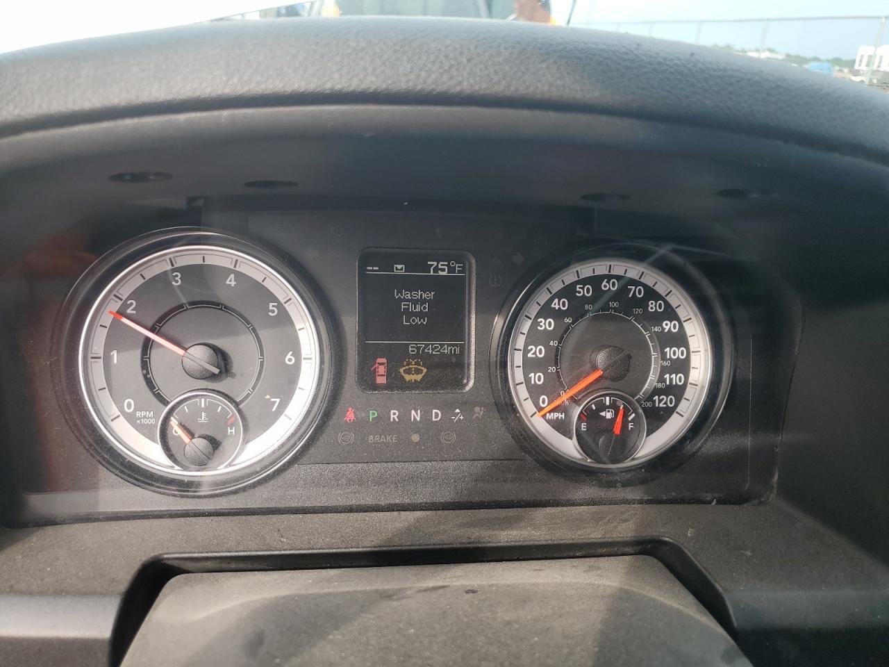 1C6RR7FG2NS239448 2022 Ram 1500 Classic Tradesman