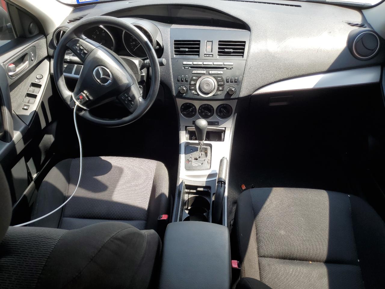 JM1BL1VF3B1402532 2011 Mazda 3 I