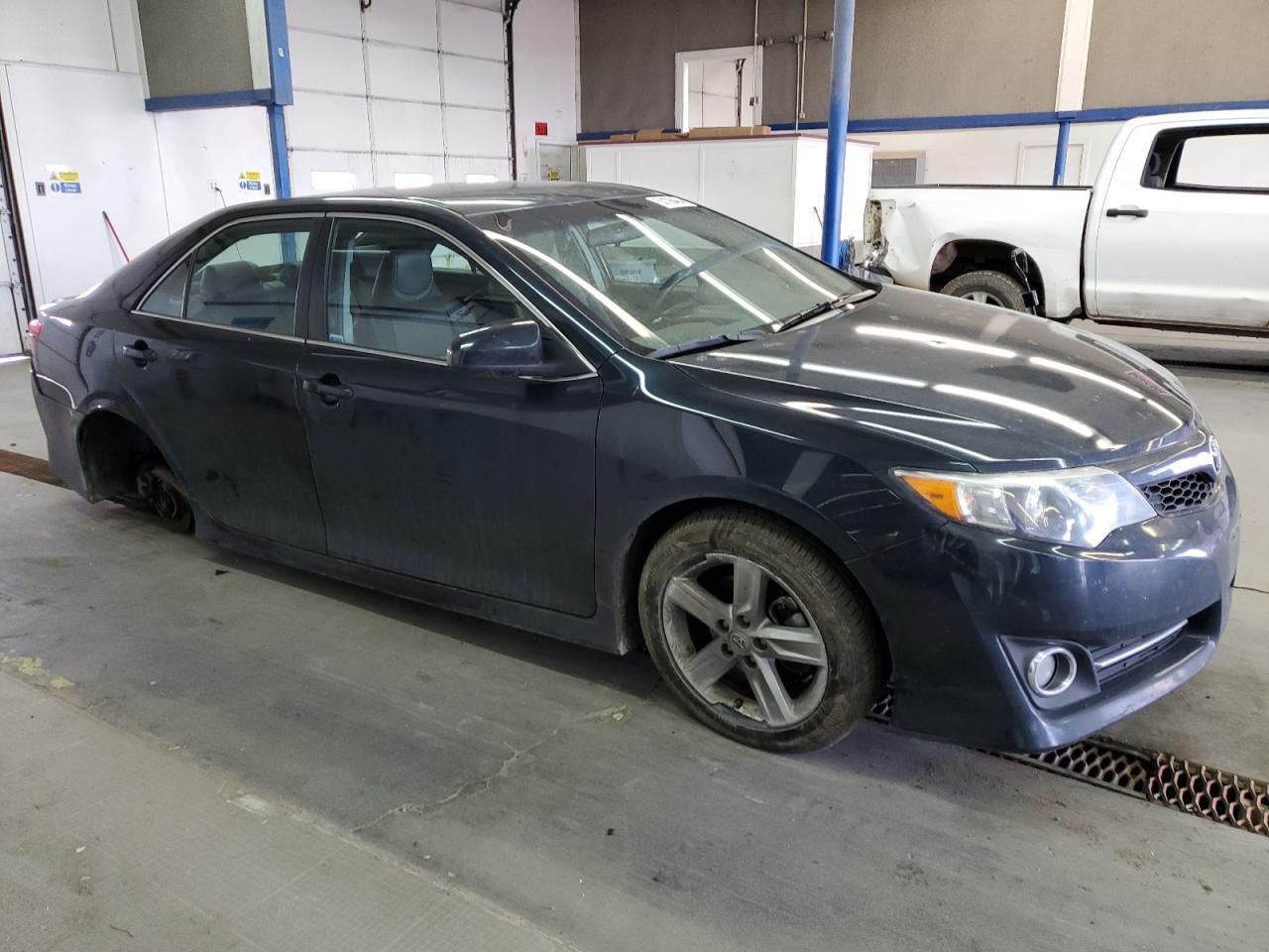 4T1BF1FK4EU361037 2014 Toyota Camry L