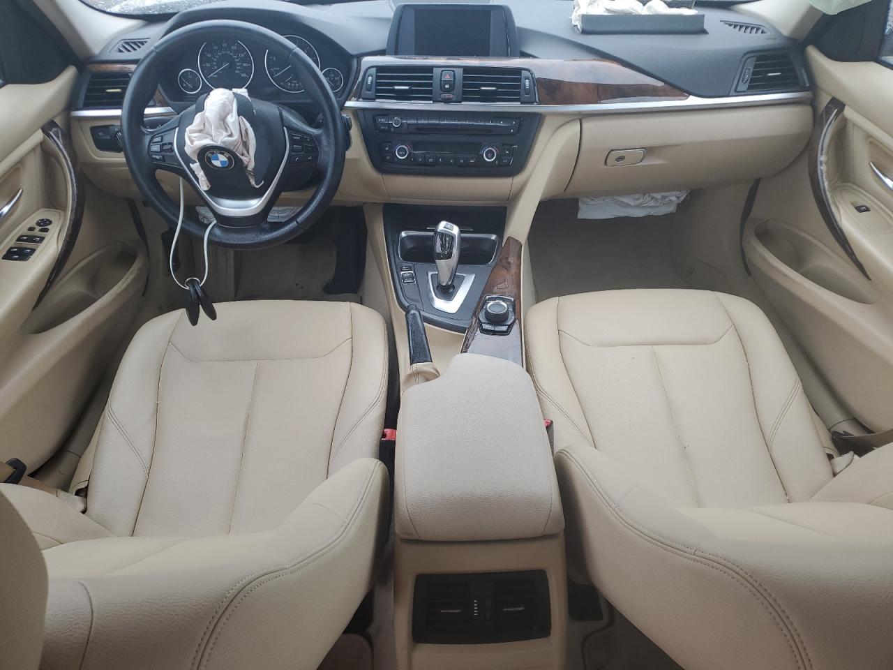 WBA3B5G57FNS12019 2015 BMW 328 Xi Sulev