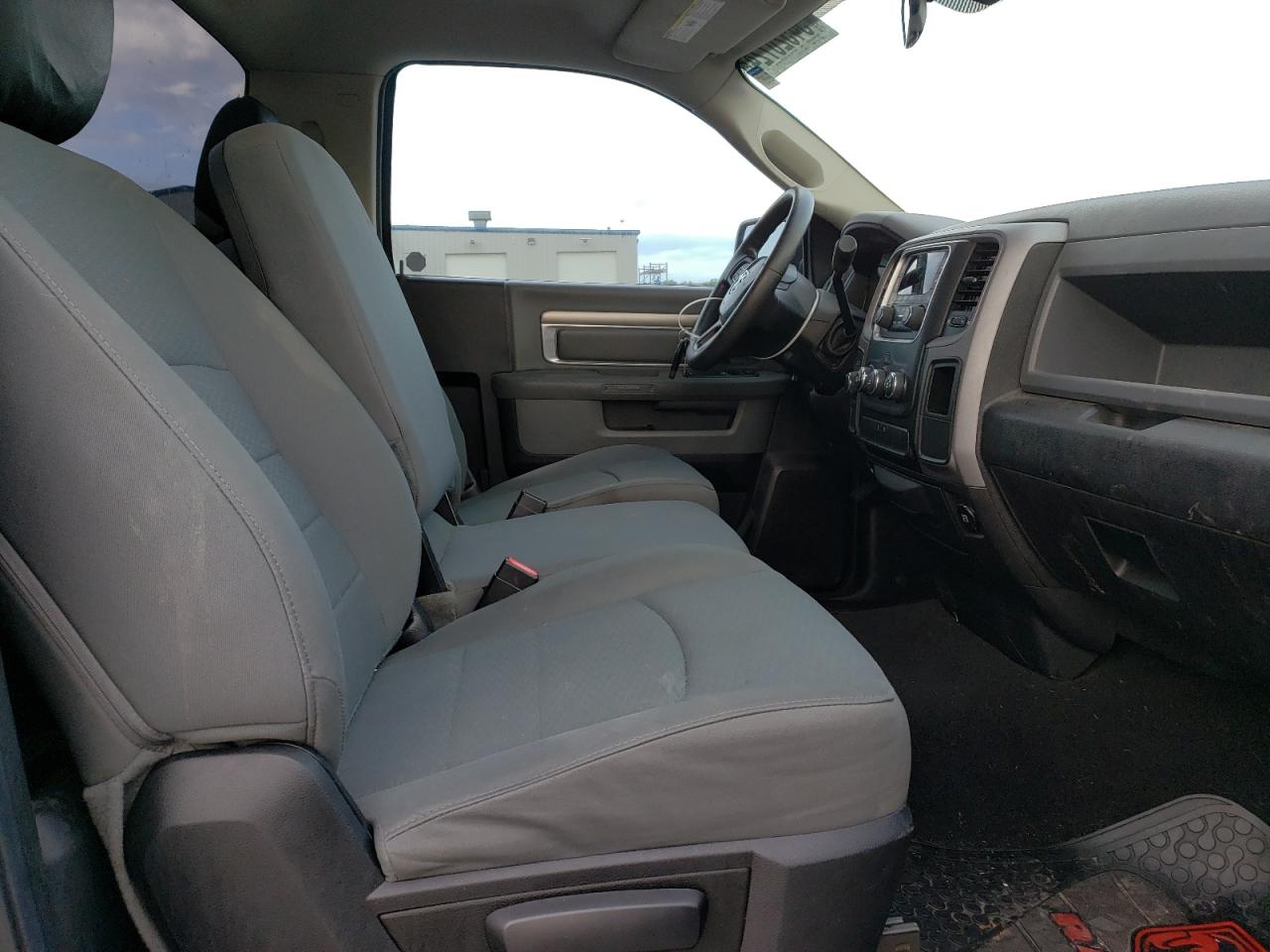 3C6JR7AT5EG142995 2014 Ram 1500 St