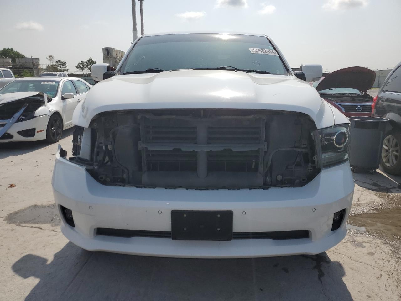 1C6RR7MT3JS152149 2018 Ram 1500 Sport