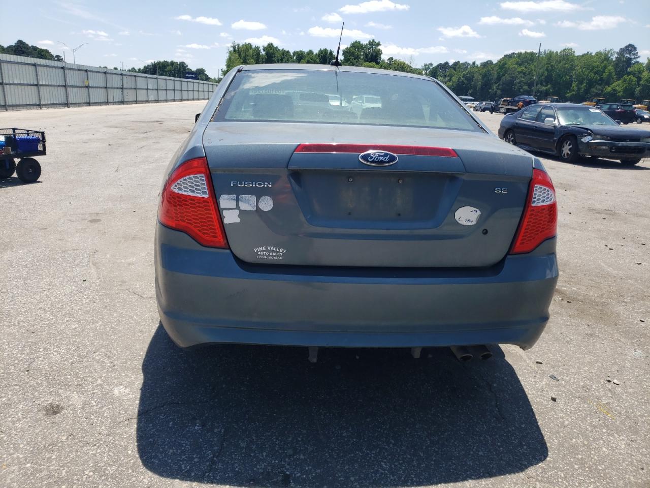3FAHP0HA3CR272631 2012 Ford Fusion Se