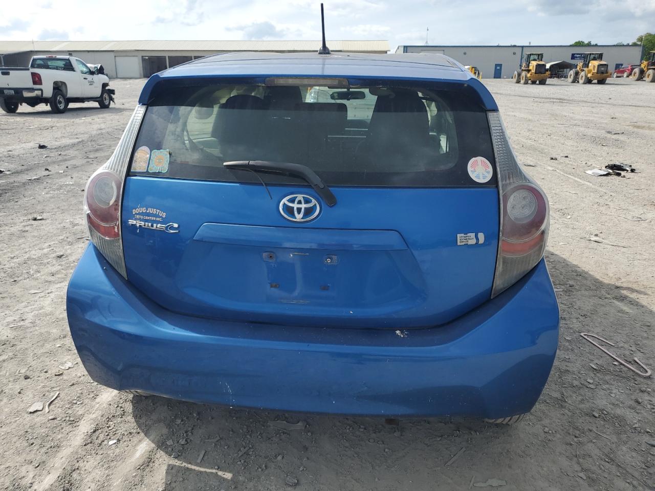 2012 Toyota Prius C vin: JTDKDTB34C1023026