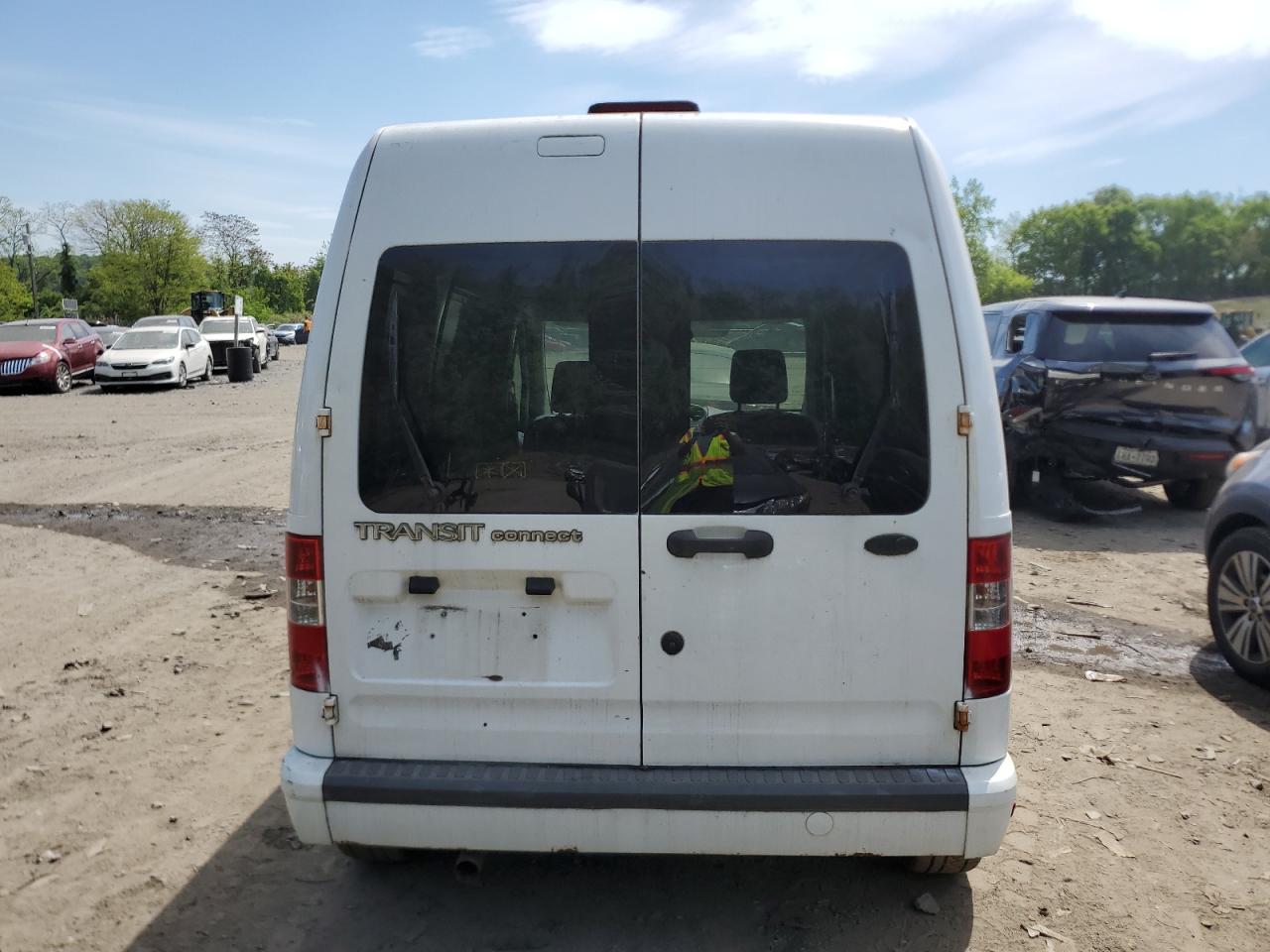 NM0LS7DN0AT011356 2010 Ford Transit Connect Xlt