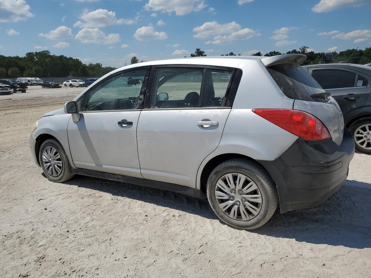 3N1BC13E09L457990 2009 Nissan Versa S