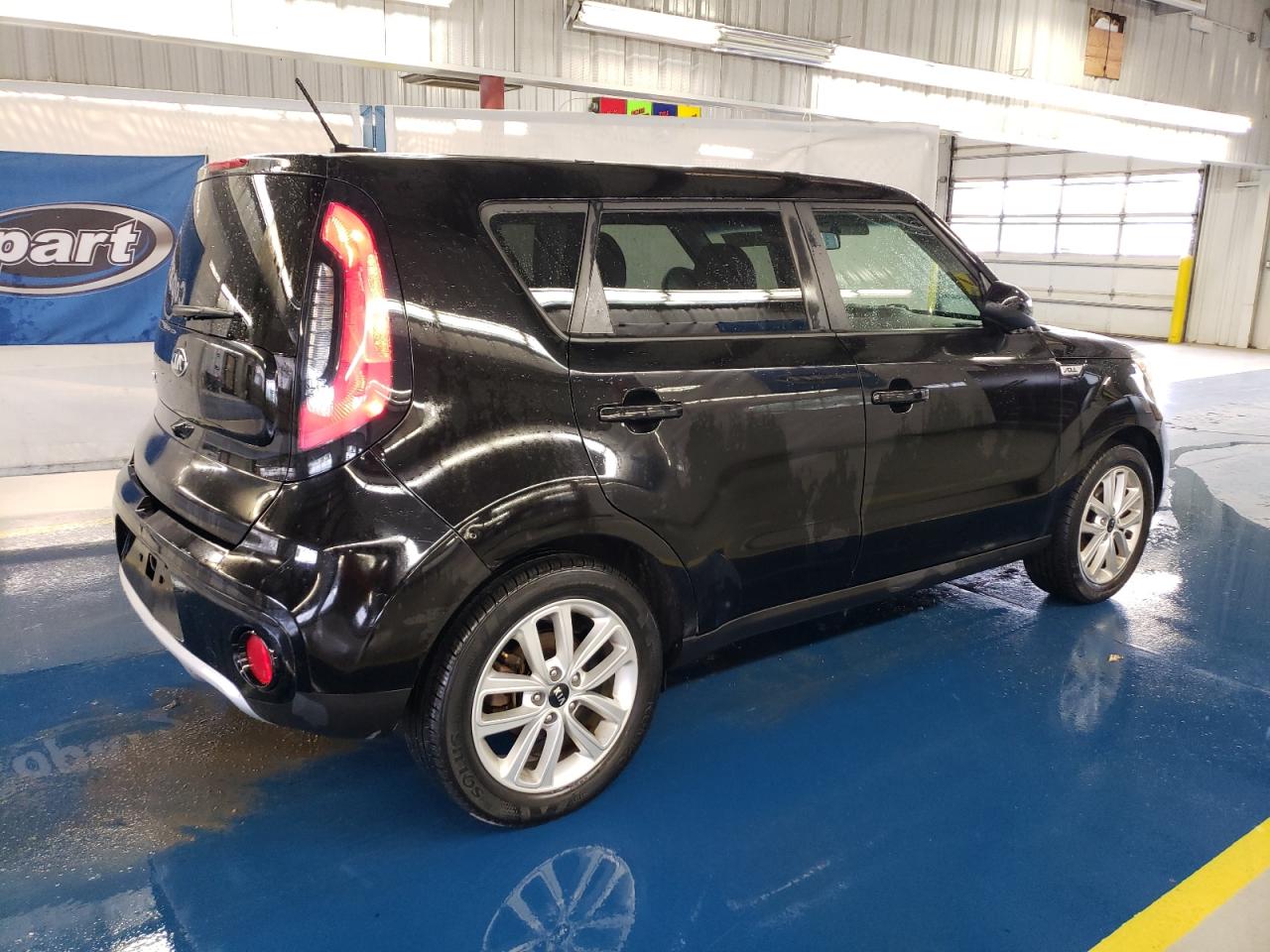 KNDJP3A56J7893229 2018 Kia Soul +