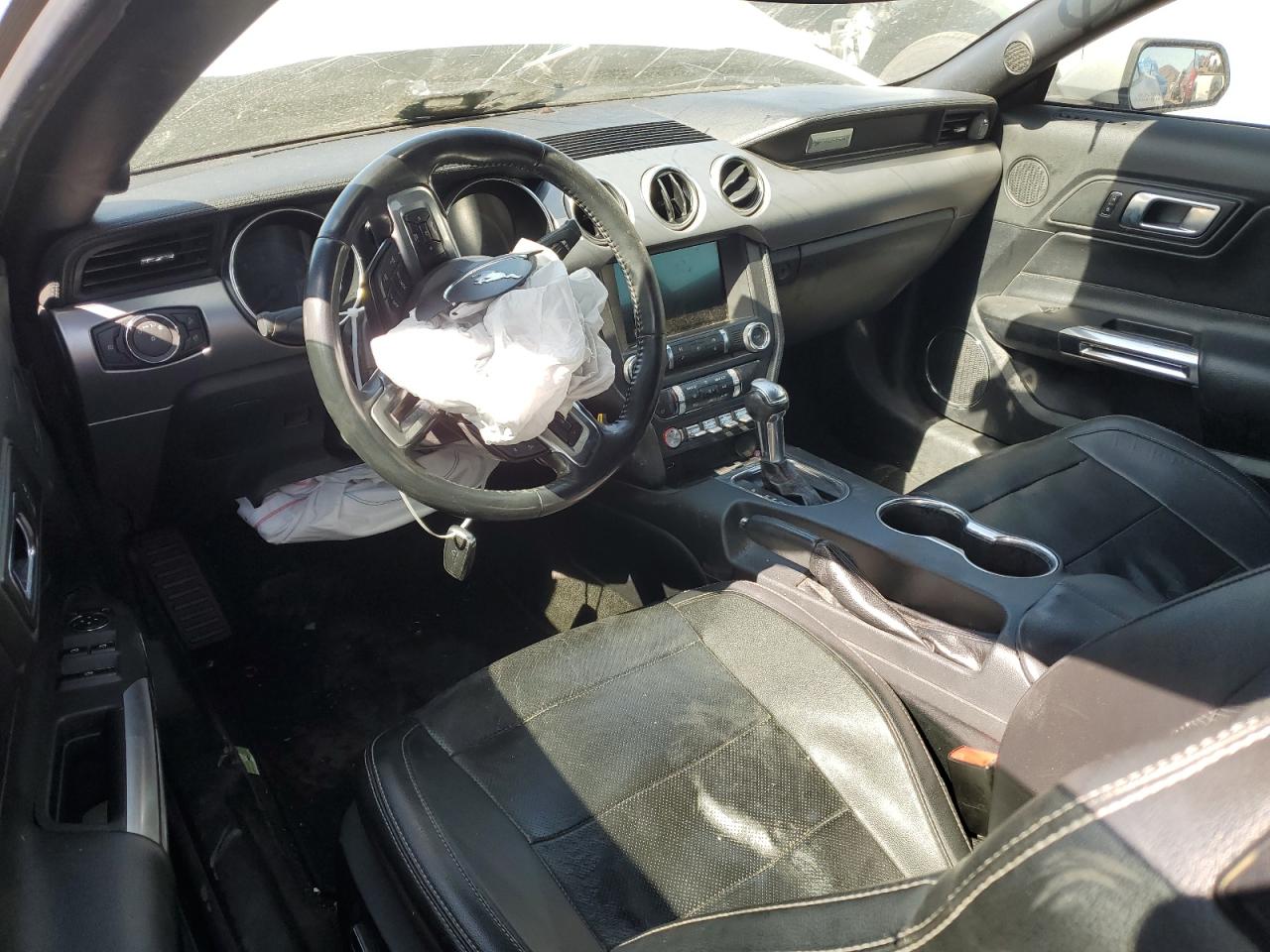 1FATP8UHXJ5110166 2018 Ford Mustang