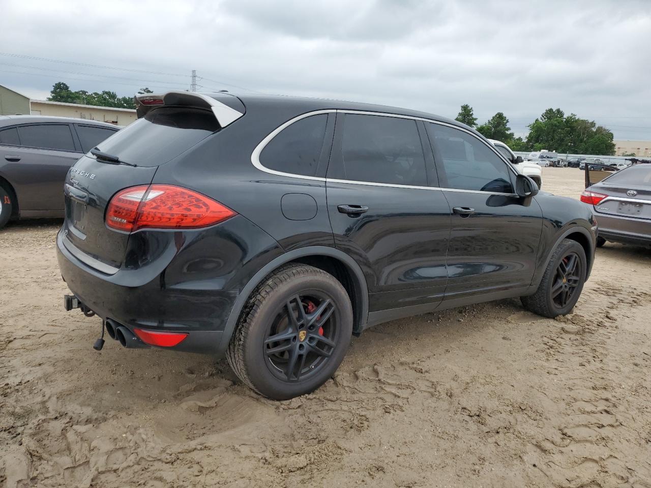 WP1AA2A25ELA93194 2014 Porsche Cayenne