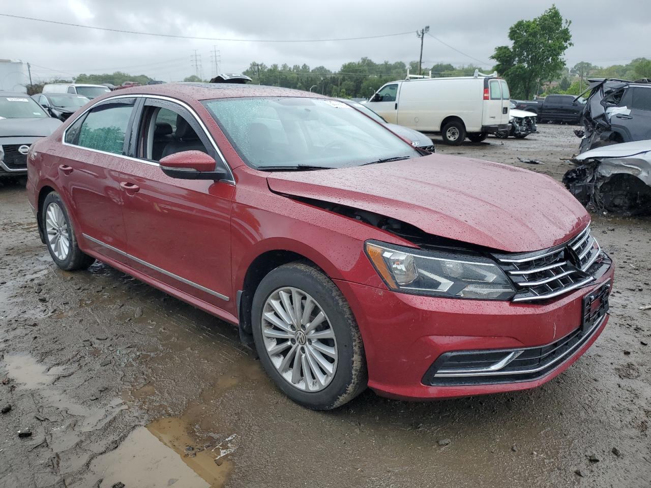 1VWBT7A38HC003978 2017 Volkswagen Passat Se