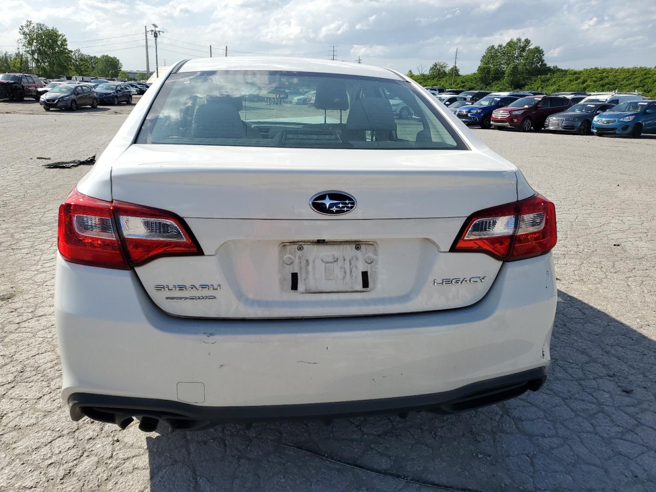 4S3BNAB67J3013460 2018 Subaru Legacy 2.5I