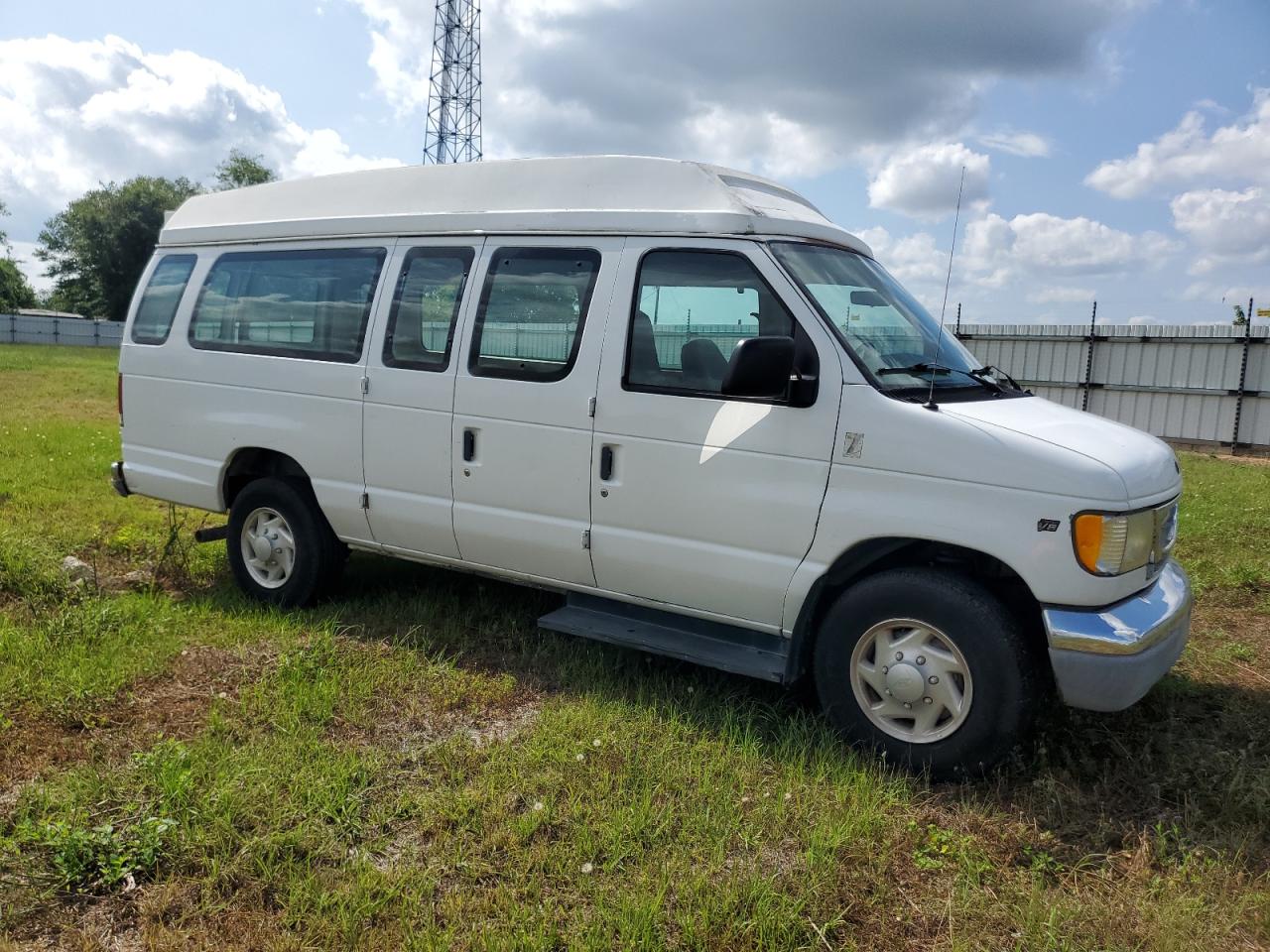 1FTSS34L62HA32061 2002 Ford Econoline E350 Super Duty Van