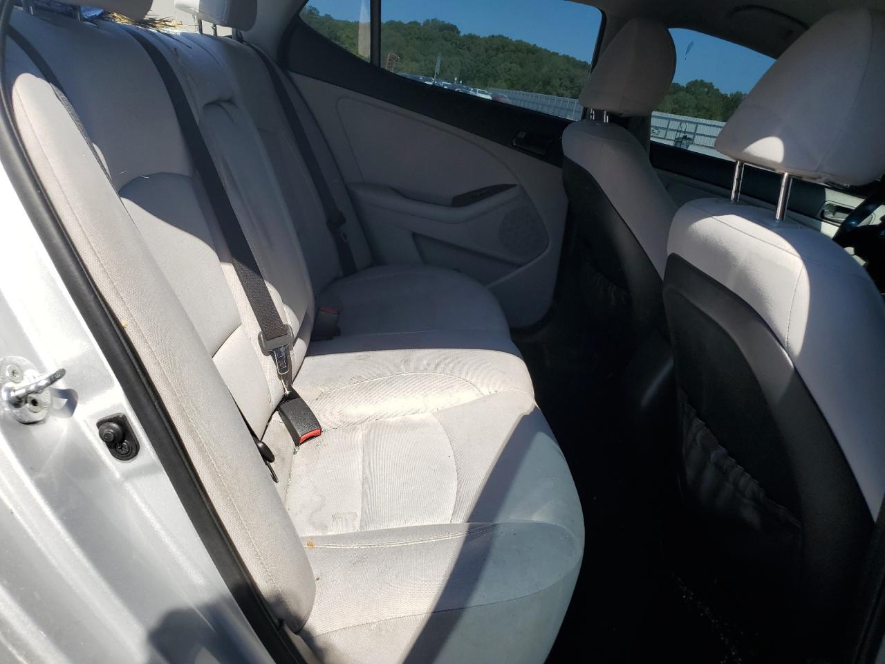 5XXGM4A75EG261300 2014 Kia Optima Lx