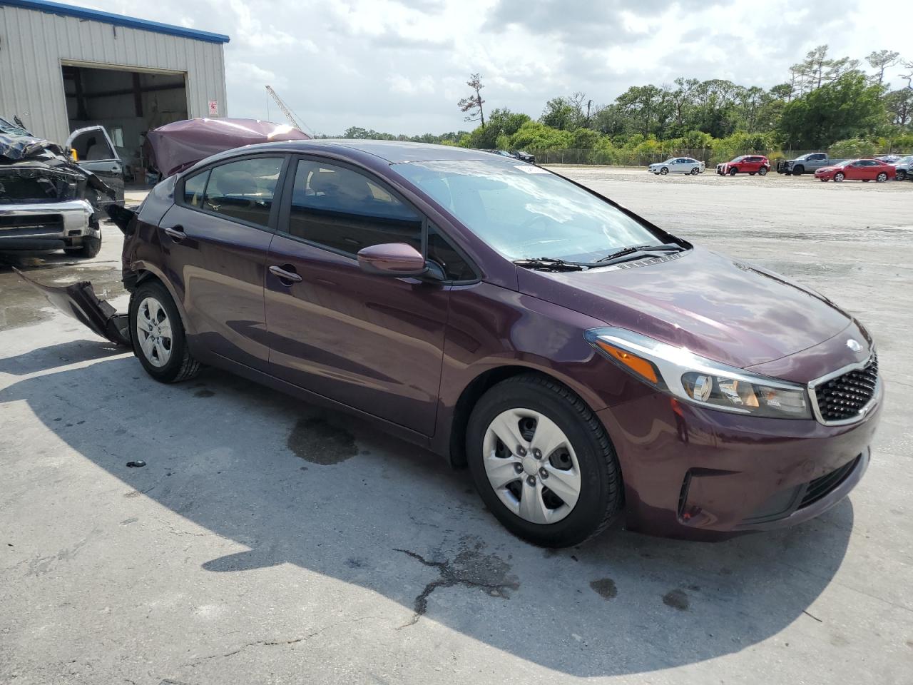 2018 Kia Forte Lx vin: 3KPFK4A71JE258821