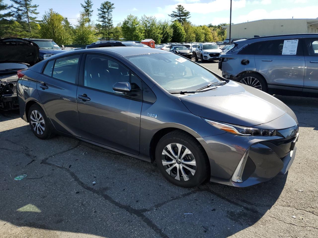 JTDKAMFP4M3186471 2021 Toyota Prius Prime Le