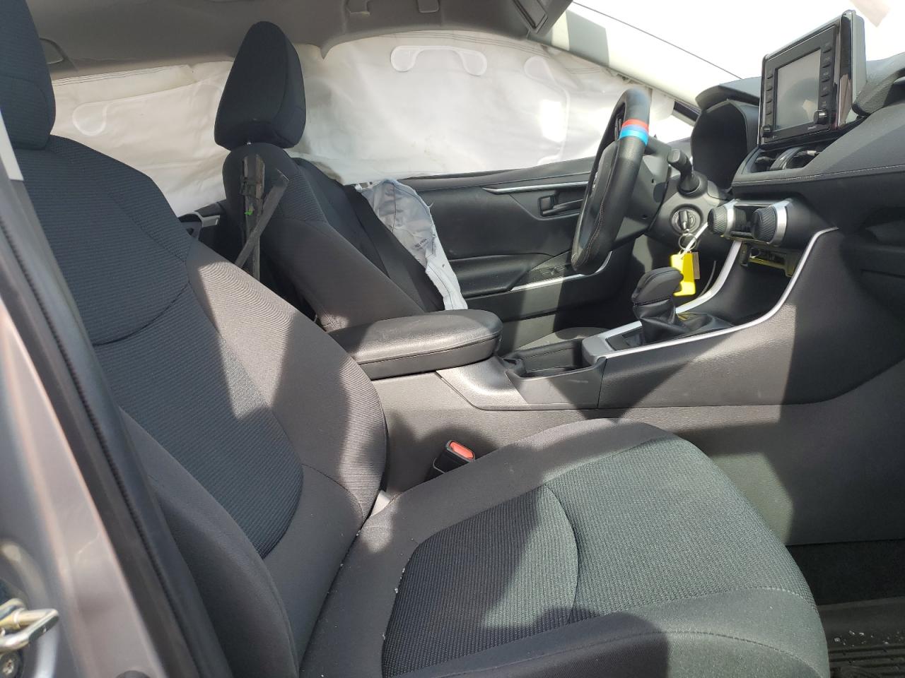 2T3H1RFV6LC072152 2020 Toyota Rav4 Le