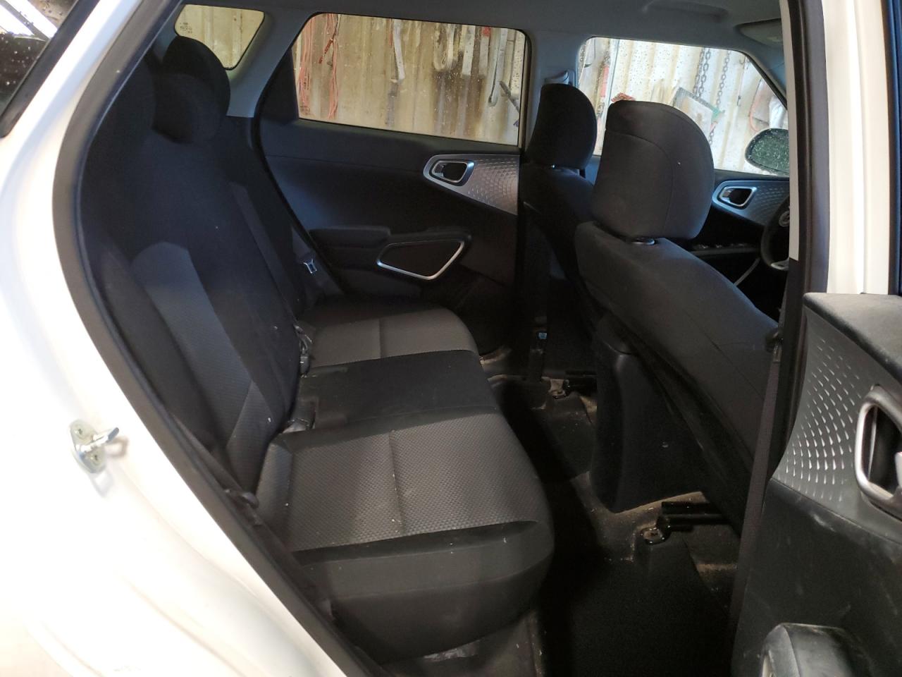 KNDJ23AU1L7120869 2020 Kia Soul Lx