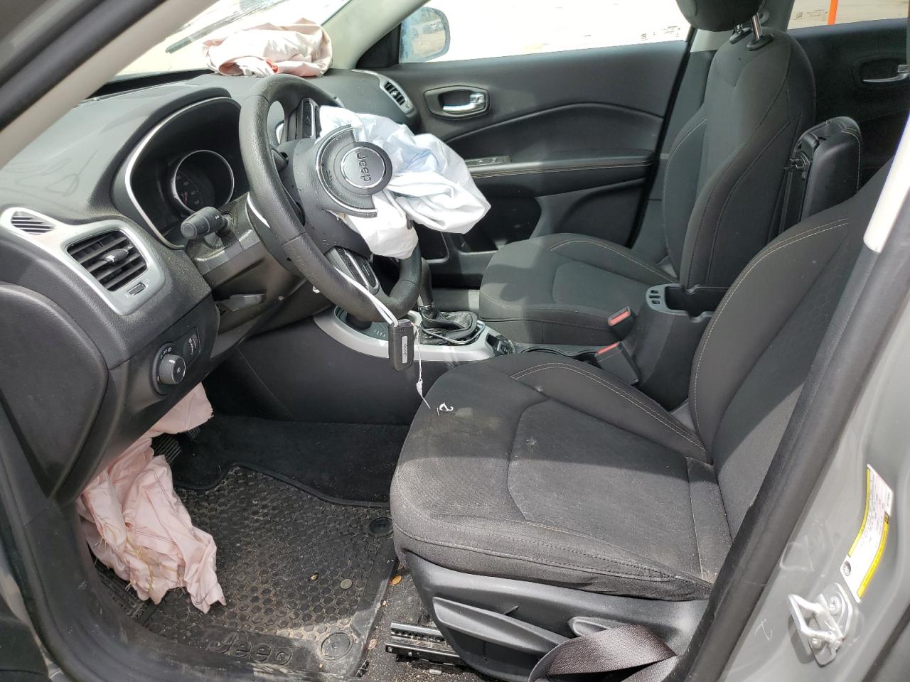 3C4NJDAB8KT776361 2019 Jeep Compass Sport