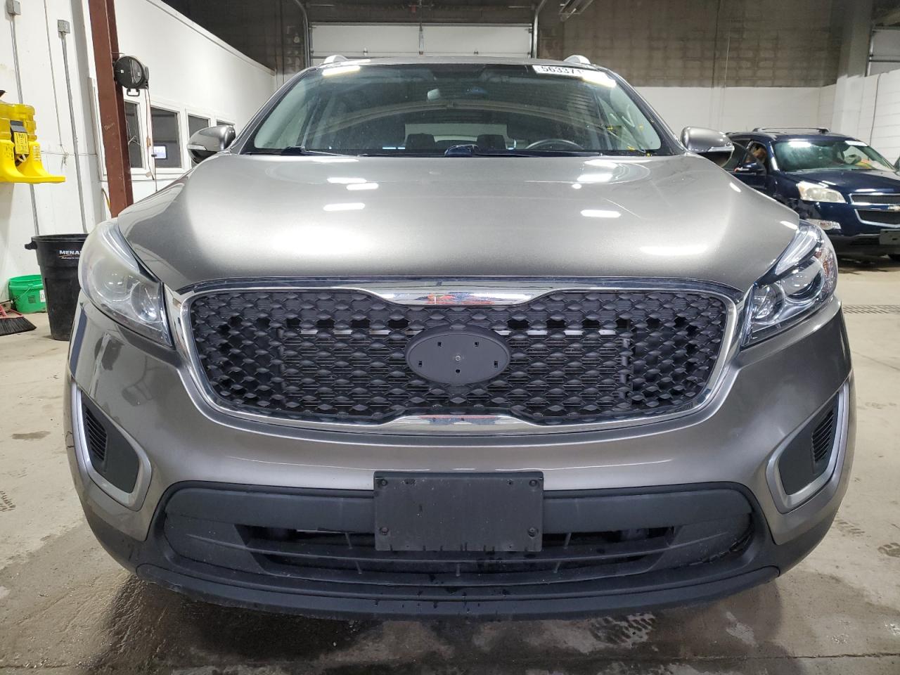 5XYPGDA3XHG216308 2017 Kia Sorento Lx