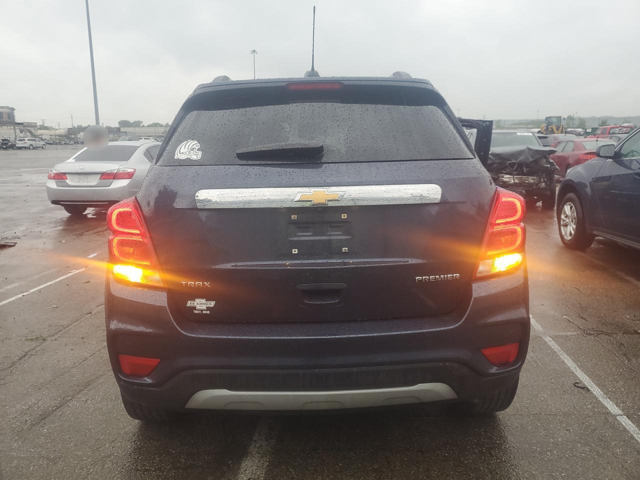 3GNCJMSB9KL144644 2019 Chevrolet Trax Premier