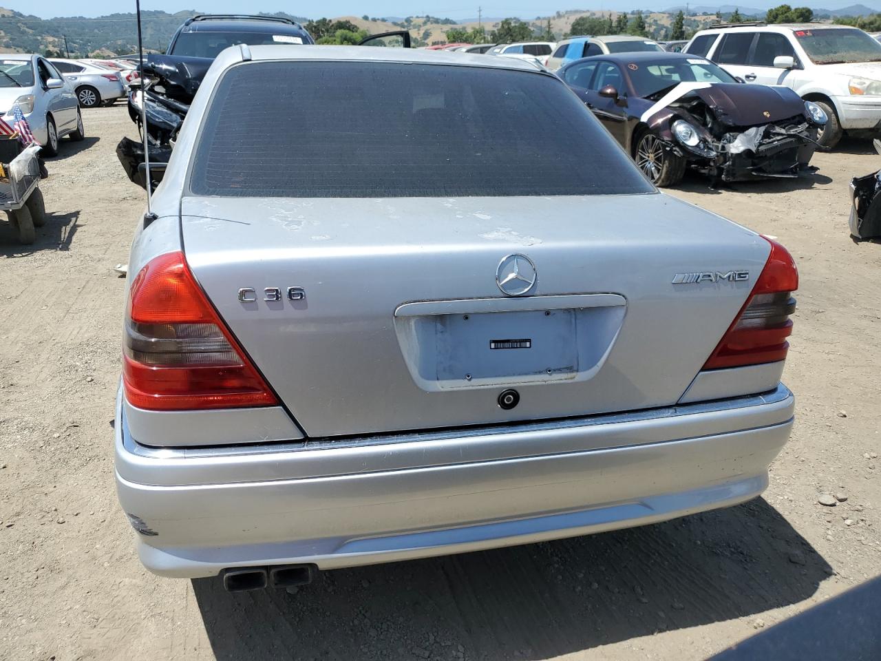 WDBHM36EXTF437984 1996 Mercedes-Benz C 36