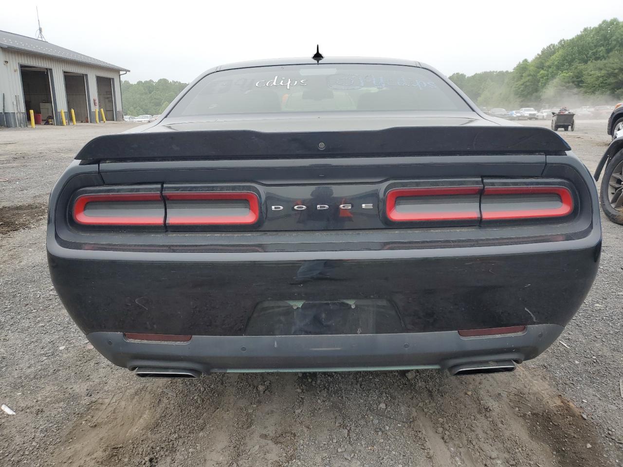 2C3CDZBT8GH289703 2016 Dodge Challenger R/T