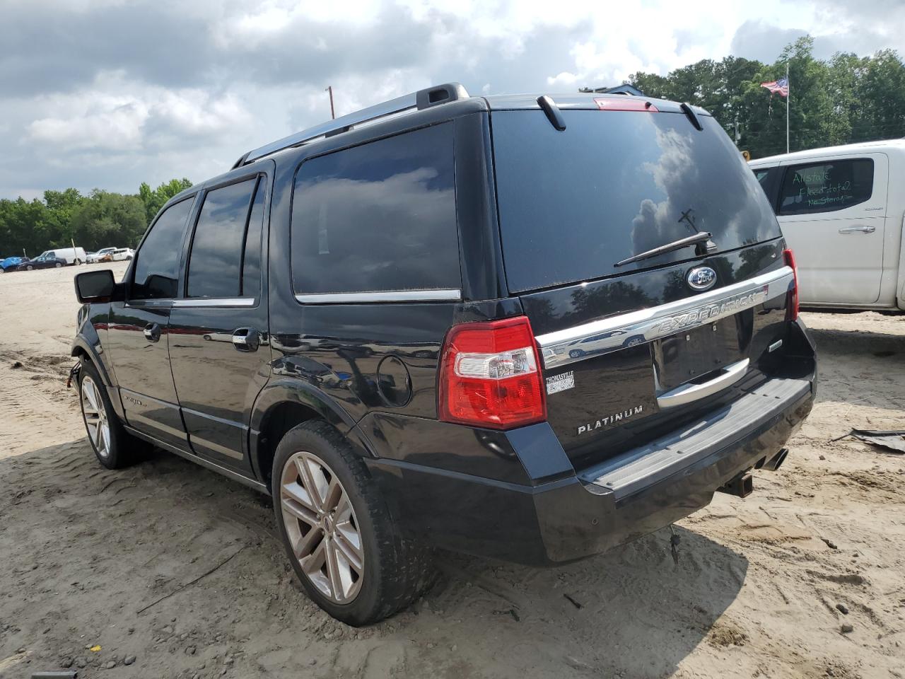 1FMJU1LT9FEF42855 2015 Ford Expedition Platinum