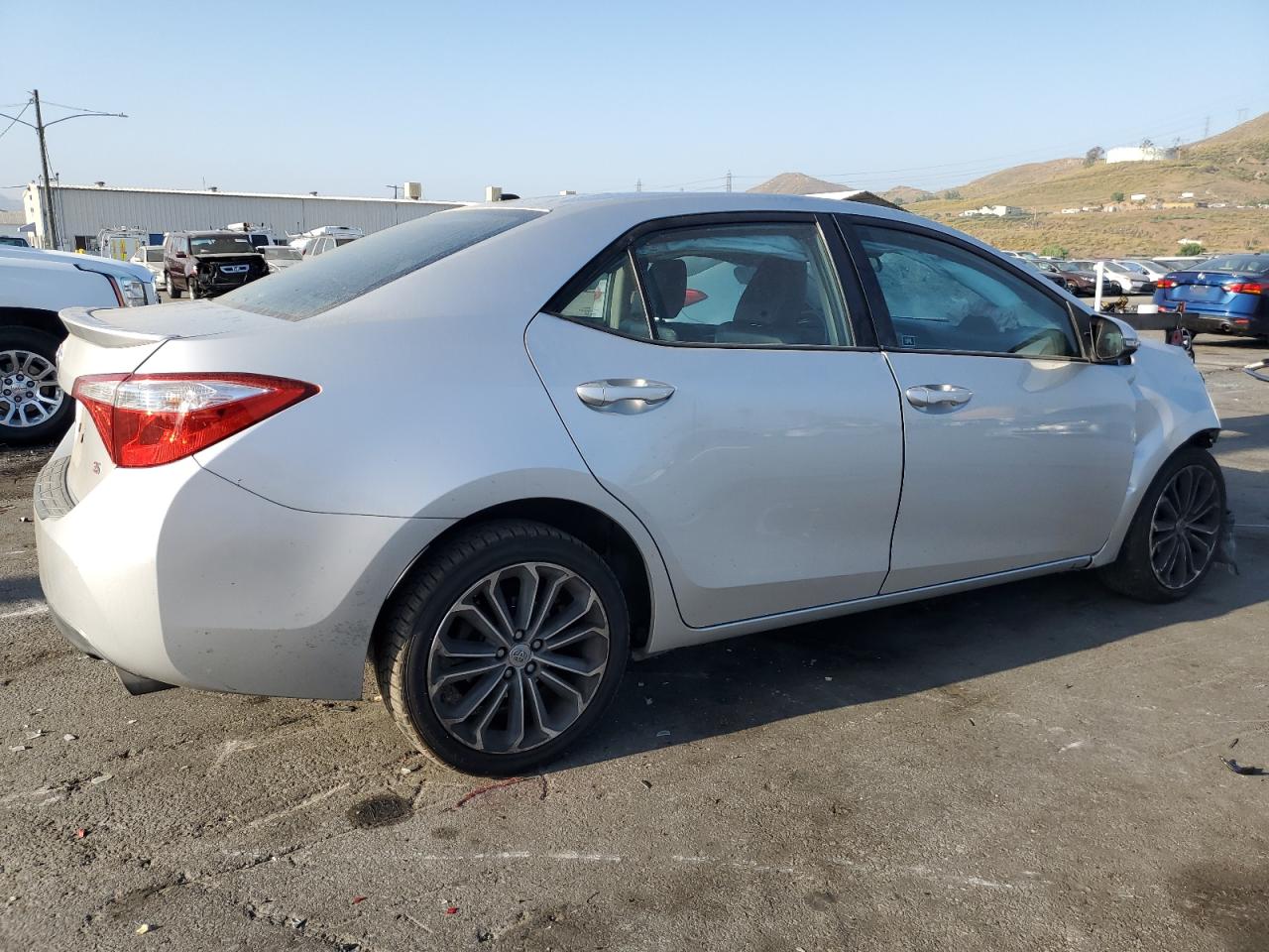 5YFBURHE5EP053114 2014 Toyota Corolla L