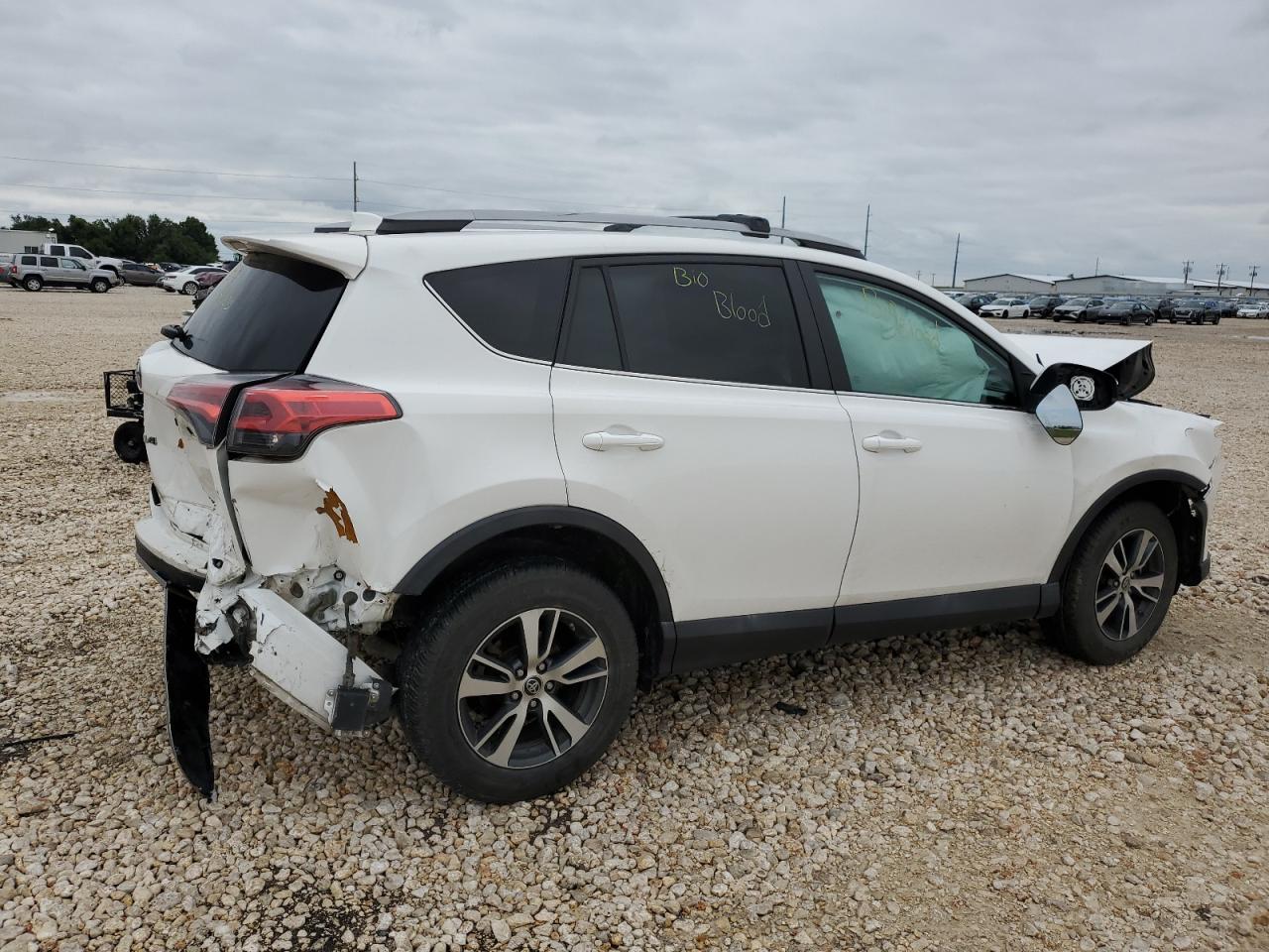 2T3WFREV0HW402173 2017 Toyota Rav4 Xle