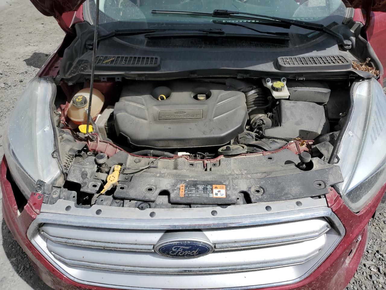 1FMCU9G99HUC28895 2017 Ford Escape Se