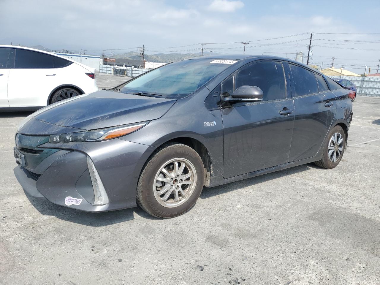 JTDKARFP5J3102795 2018 Toyota Prius Prime